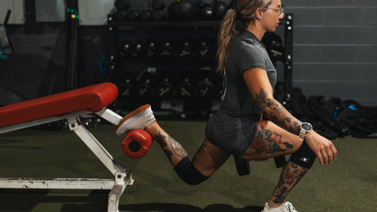 4 Stretches for the Glutes & Back